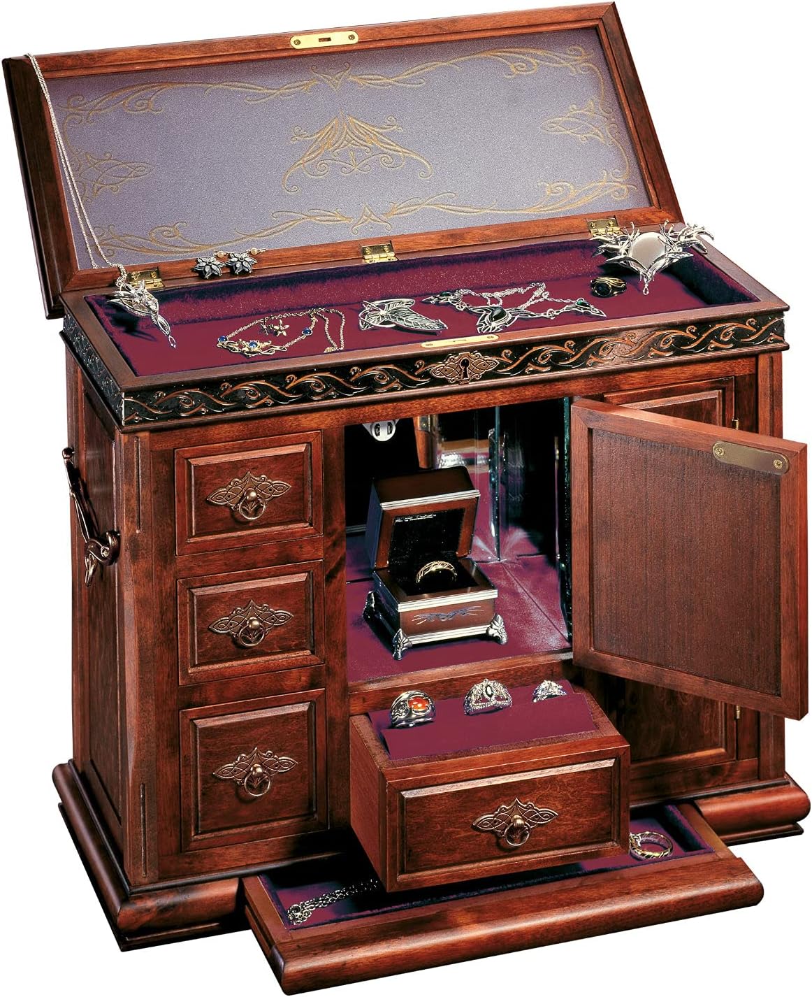 The Noble Collection The Middle Earth Treasure Chest